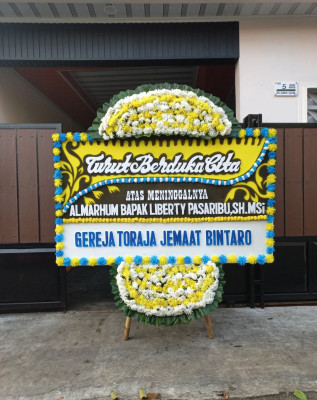 Papan Bunga Duka di Antapani Kidul